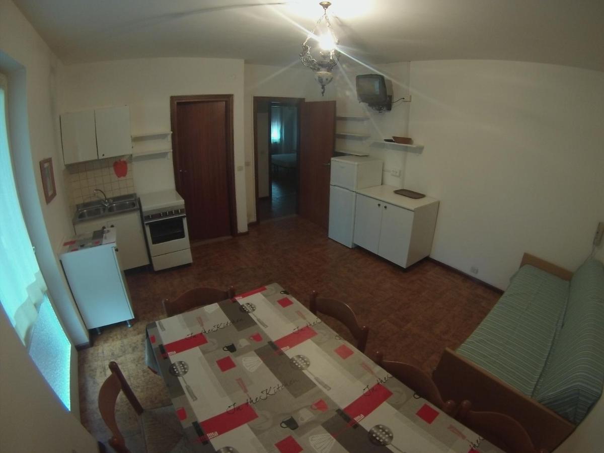 Residence Catullo Bezzecca Εξωτερικό φωτογραφία